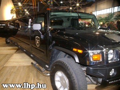 Luxusaut� ki�ll�t�s