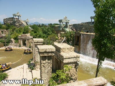 Garda-t [ Lago di Garda ] - Gardaland