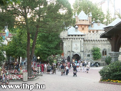 Garda-t [ Lago di Garda ] - Gardaland