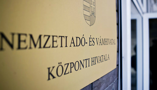 Valaki megint hazudik: Nem 