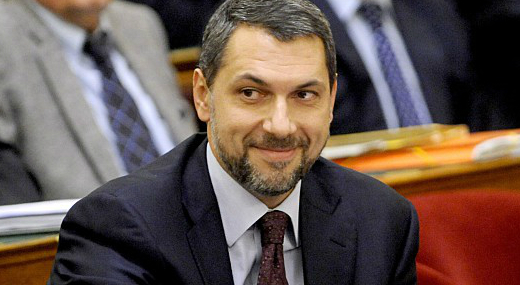 A civil szervezetek vezet�i sz�moljanak el szem�lyes vagyonukkal is