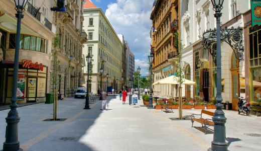 Juh�sz P�ter: legal�bb 10 milli�rdos k�r keletkezett a belv�rosi ingatlanelad�sok sor�n