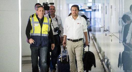 Magyarorsz�gra �rkezett T��s� El�d