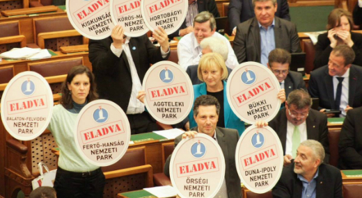 Ebb�l ak�r m�g f�ldmutyi is lehet