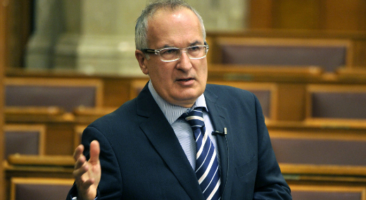 LMP: Az elsz�moltat�s megbukott, a Fidesz mossa Simon G�bor kezeit