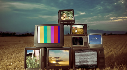 Az �j t�v�rend