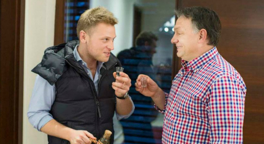 Orb�n: aki a csal�domra hivatkozik, azt zavarj�k el