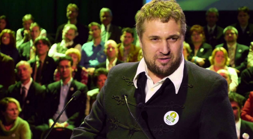 Sallai R. Benedek nyilv�nos vit�ra h�vja az agr�rminisztert