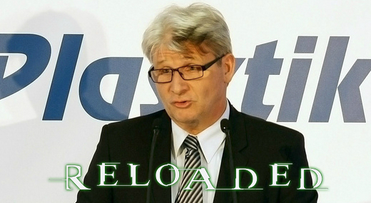 Szab� Tam�s �jrat�ltve