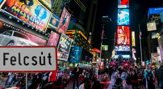 Na, ki �p�t Felcs�ton kisvasutat?