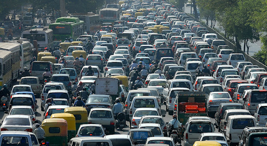 K�lf�ld�n elk�vetett szab�lys�rt�skor meg kell adni a magyar �zembentart� adatait