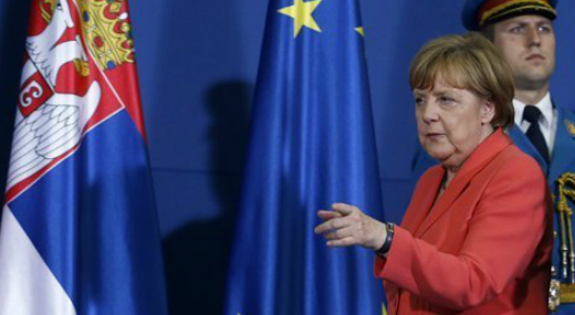 Merkel: t�l nagy a migr�ci�s teher Magyarorsz�gon, de a ker�t�st t�lz�s