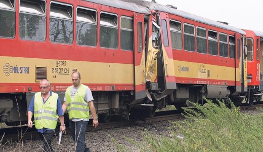 V�szf�kez�s mentette meg az utasok �let�t Galgagut�n