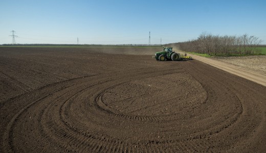 J�het a nagy f�ldprivatiz�ci�