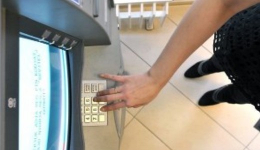 Rogn: Havi kt kszpnzfelvtel lehet ingyen