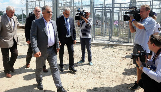 Ksa: ha Eurpa nem lltja meg a migrcit, az elmossa a kontinenst