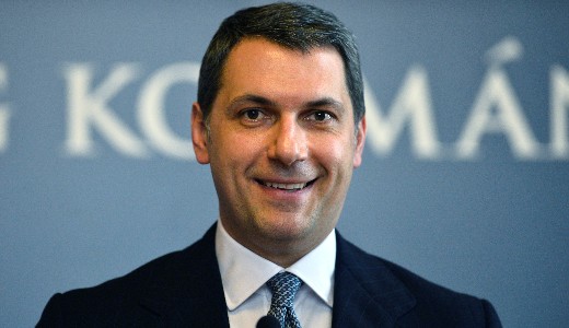 Lzr: a flbehagyott rendszervltst be kell fejezni