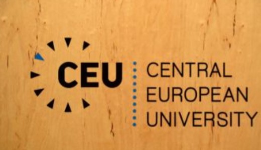Tntetnek vasrnap a CEU mellett