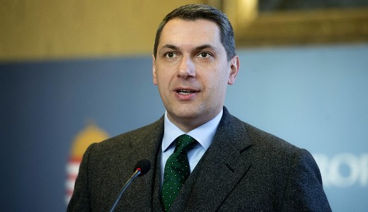 L�z�r: a korm�ny minden telep�l�st�pus sz�m�ra felk�n�lja a fejleszt�s lehet�s�g�t