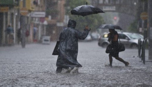 H�zak vannak vesz�lyben a felh�szakad�s ut�n