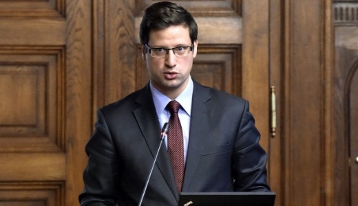 Magyarorsz�g nem v�ltoztat a migr�ci�s politik�n