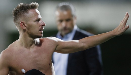 Fel kell tenni a k�rd�st: �gt�nk-e m�r enn�l nagyobbat?