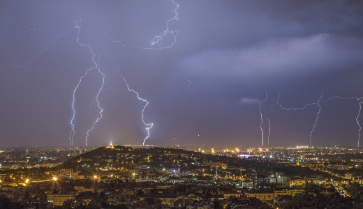 Szuperork�n: Soha nem volt ekkora sz�lvihar a Balaton keleti v�g�n