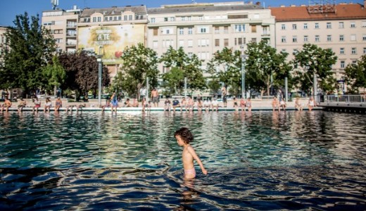 A k�nikula cs�cspontj�n vagyunk: h�s�g ut�n j�ges� j�het