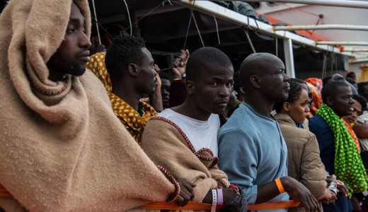 Olaszorsz�gnak elfogyott a t�relme migr�ns�gyben