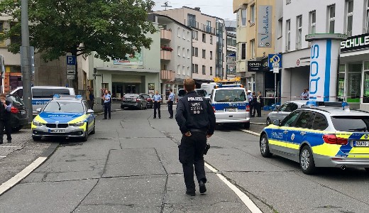 K�sel�ses t�mad�s N�metorsz�gban