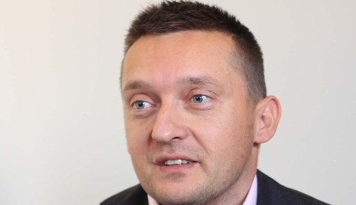 Rog�n Antal utcai zavarg�sokat is el tud k�pzelni a kamp�nyban