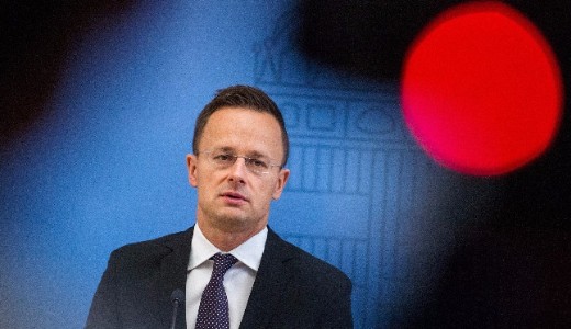 Elrendelt�k a magyarok evaku�l�s�t a hurrik�n s�jtotta karibi szigetr�l 