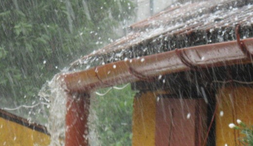 Riaszt�st adtak ki zivatarok miatt