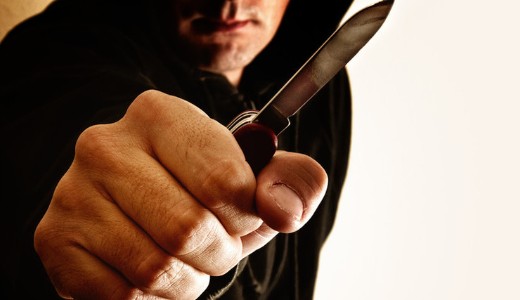 Allah Akbart ki�ltva k�t embert meg�lt k�ssel egy f�rfi a marseille-i p�lyaudvaron, agyonl�tt�k 