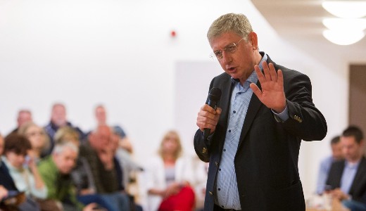 Gyurcs�ny k�lcs�neit vizsg�lja a NAV