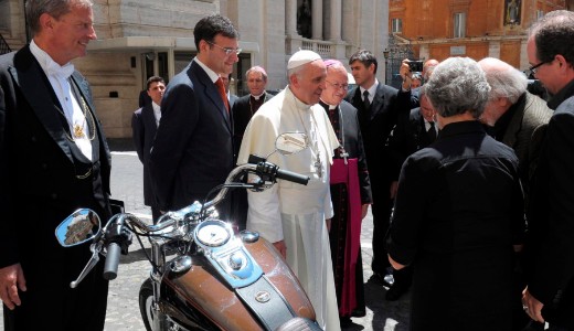 risi sszegrt kelt el a ppa Harley-Davidsonja