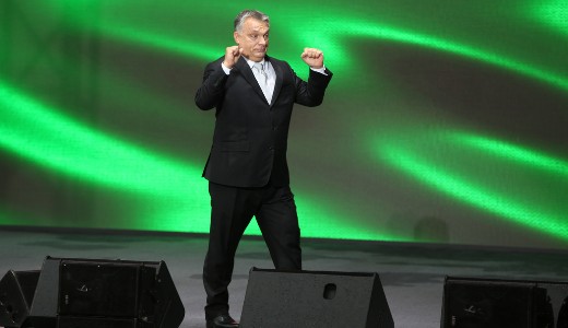 Orb�n harcba h�v, hogy ne legy�nk homo br�sszelicusok