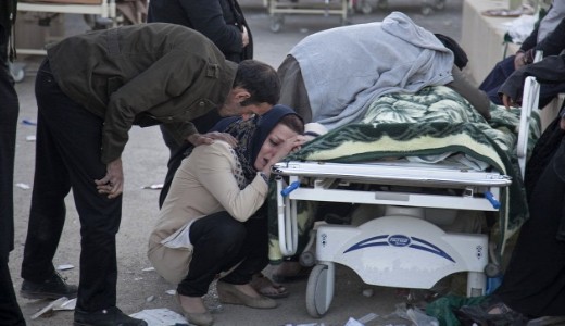 N�gysz�zan haltak meg az ir�ni f�ldreng�sben