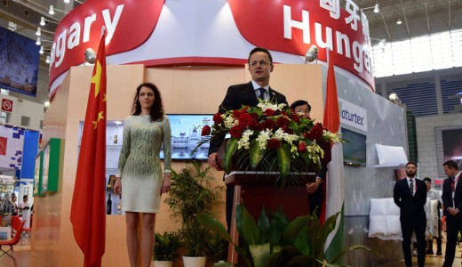 Magyarorsz�g c�lja, hogy a t�rs�g legf�bb k�nai export�re legyen