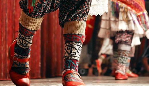 Magyarorsz�gra menek�lt 11 t�r�k n�pt�ncos