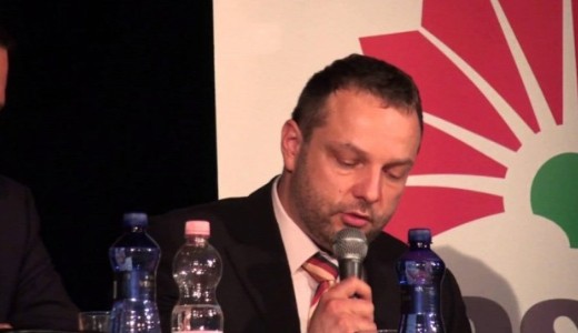 Drog, zsarol�s: �rizetbe vettek egy MSZP-s k�pvisel�t