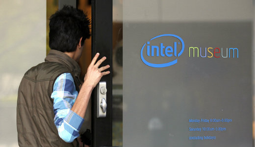 Az elm�lt �vtizedben k�sz�lt �sszes Intel processzorban durva biztons�gi hiba van