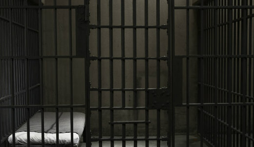 Z�rkaajt�ba vezetett �rammal akart�k meg�lni a b�rt�n�rt