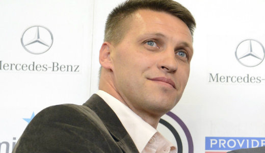 K�zilabd�st ind�t a Fidesz Szegeden Botk��k ellen