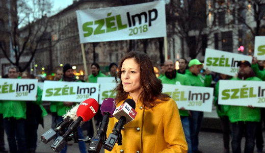 Fidesz: kock�zatos lenne Sz�l Bernadett jelenl�t�ben t�rgyalni a „Soros-tervr�l”