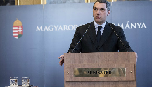 L�z�r: A bev�ndorl�s k�rd�se nemzeti �gy