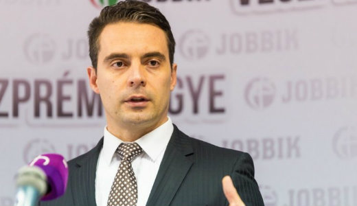 Vona a v�laszt�k t�bbs�g�nek v�lem�ny�vel szemben foglal �ll�st