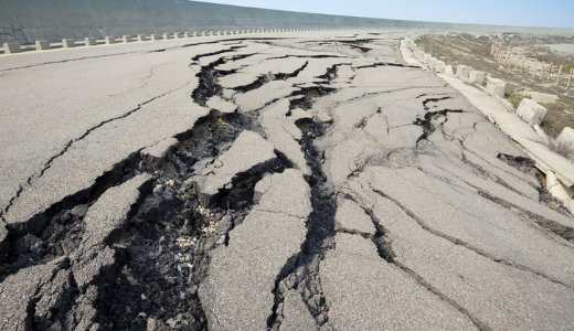 Mindenki az utc�ra menek�lt: 112 �ve nem s�jtotta ekkora f�ldreng�s Nagy-Britanni�t 