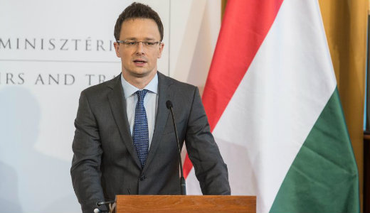 Szijj�rt�: Luxemburg k�l�gyminisztere gy�l�li Magyarorsz�got 