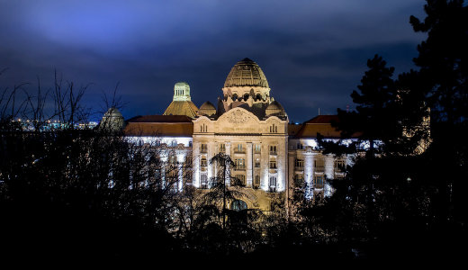 A Gell�rt hotel is M�sz�ros� lehet